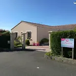 Apartment Joli Le Pavachon Jardin Et Terrasse A 3 Min Du Puy Du Fou