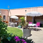 Joli Le Pavachon Jardin Et Terrasse A 3 Min Du Puy Du Fou