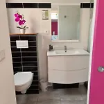 Joli Le Pavachon Jardin Et Terrasse A 3 Min Du Puy Du Fou Apartament Les Épesses