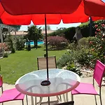 Apartment Joli Le Pavachon Jardin Et Terrasse A 3 Min Du Puy Du Fou Les Épesses
