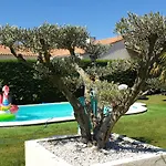 Apartment Joli Le Pavachon Jardin Et Terrasse A 3 Min Du Puy Du Fou Les Épesses