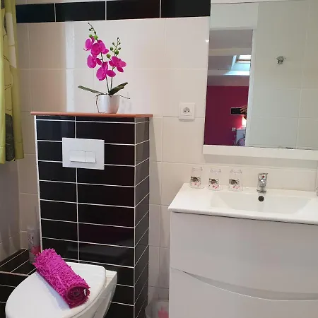 Jolie Le Pavachon A 3 Min Du Puy Du Fou Les Épesses