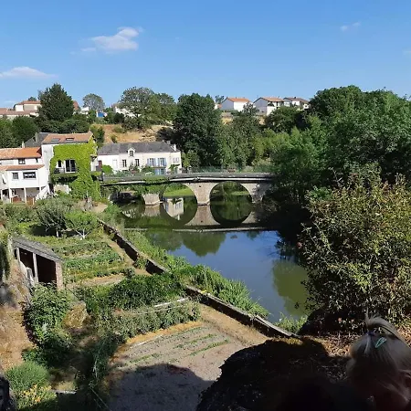Le Pavachon, Piscine Familiale Chauffee - A 3 Min Du Puy Du Fou Apartment Les Epesses