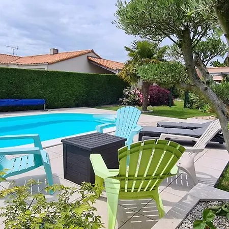 Le Pavachon, Piscine Familiale Chauffee - A 3 Min Du Puy Du Fou Apartment Les Epesses