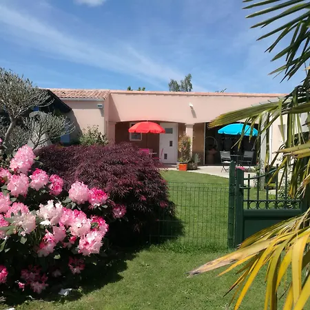 Apartament Joli Le Pavachon Jardin Et Terrasse A 3 Min Du Puy Du Fou *