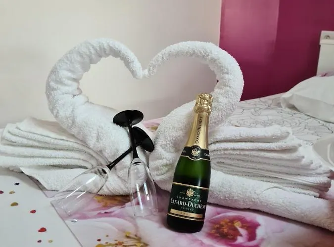 Jolie Le Pavachon A 3 Min Du Puy Du Fou דירה *