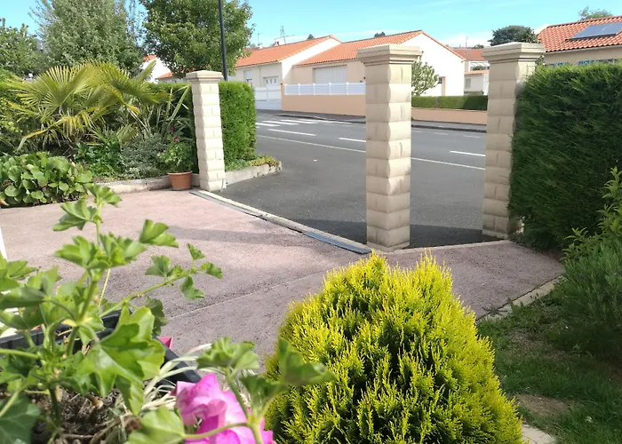 Jolie Le Pavachon A 3 Min Du Puy Du Fou *