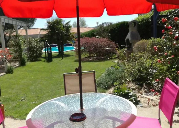 דירה Jolie Le Pavachon A 3 Min Du Puy Du Fou Les Épesses