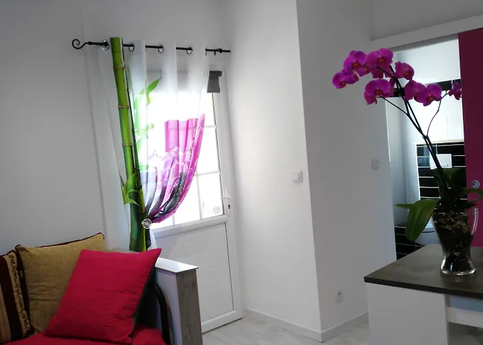 Jolie Le Pavachon A 3 Min Du Puy Du Fou Les Épesses